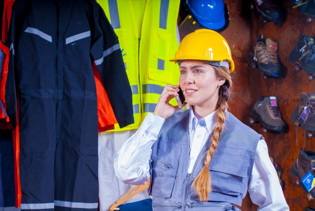 Plumber scheduling an appointment